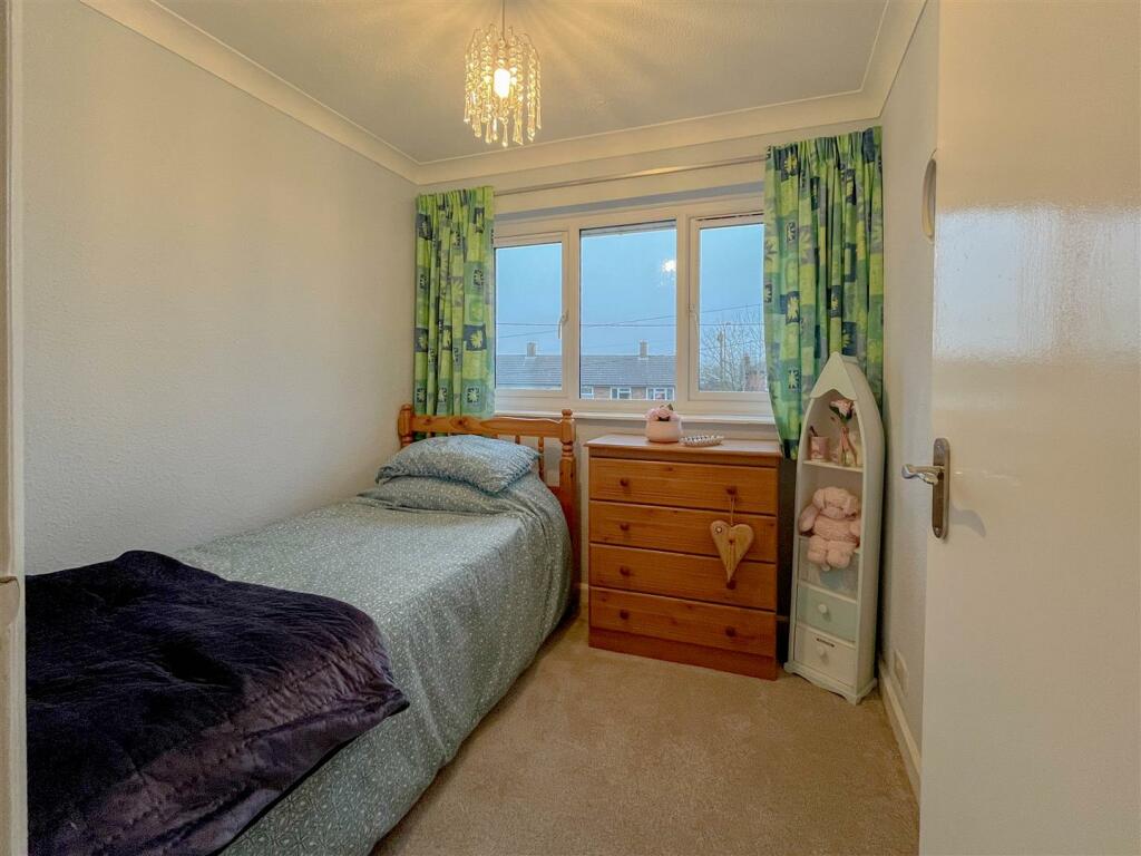 Additional property image - Pantile Hill, Southminster