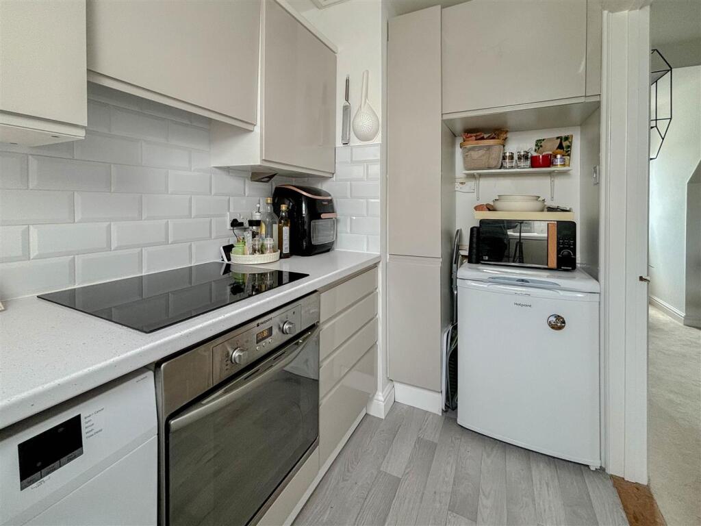 Additional property image - Cherry Orchard, Southminster