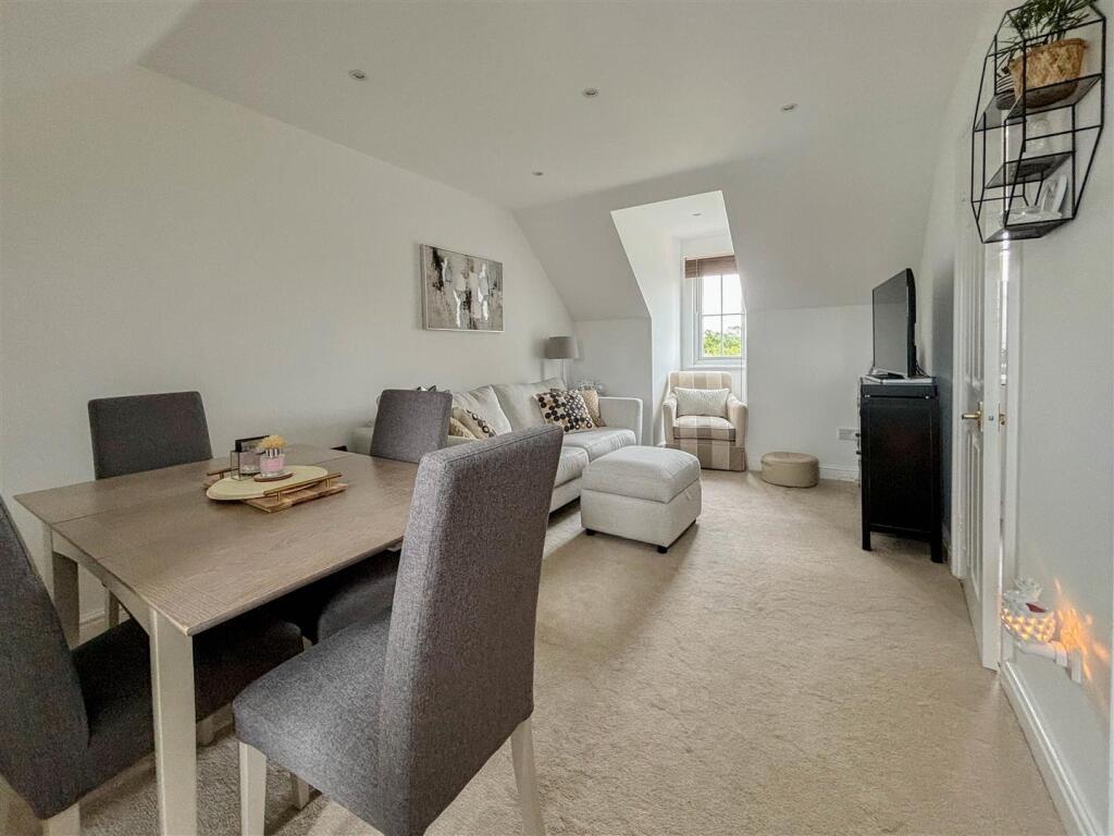 Additional property image - Cherry Orchard, Southminster