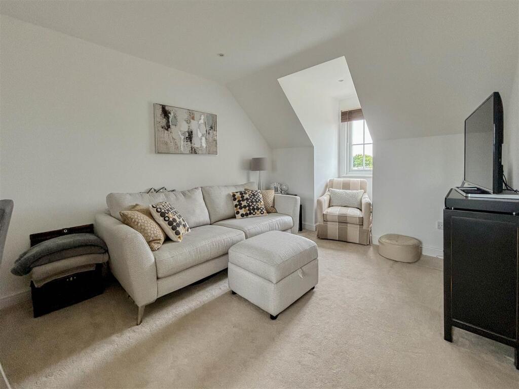 Additional property image - Cherry Orchard, Southminster