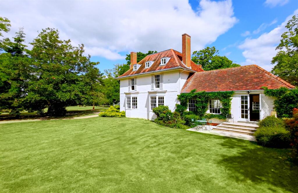 Main image of property: Manor Road, Dengie,