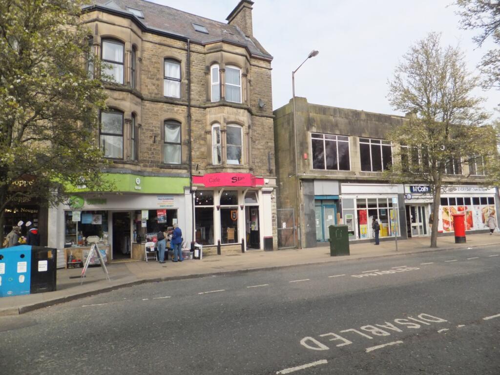 Main image of property: 95 Spring Gardens, Buxton, Derbyshire SK17 6BP