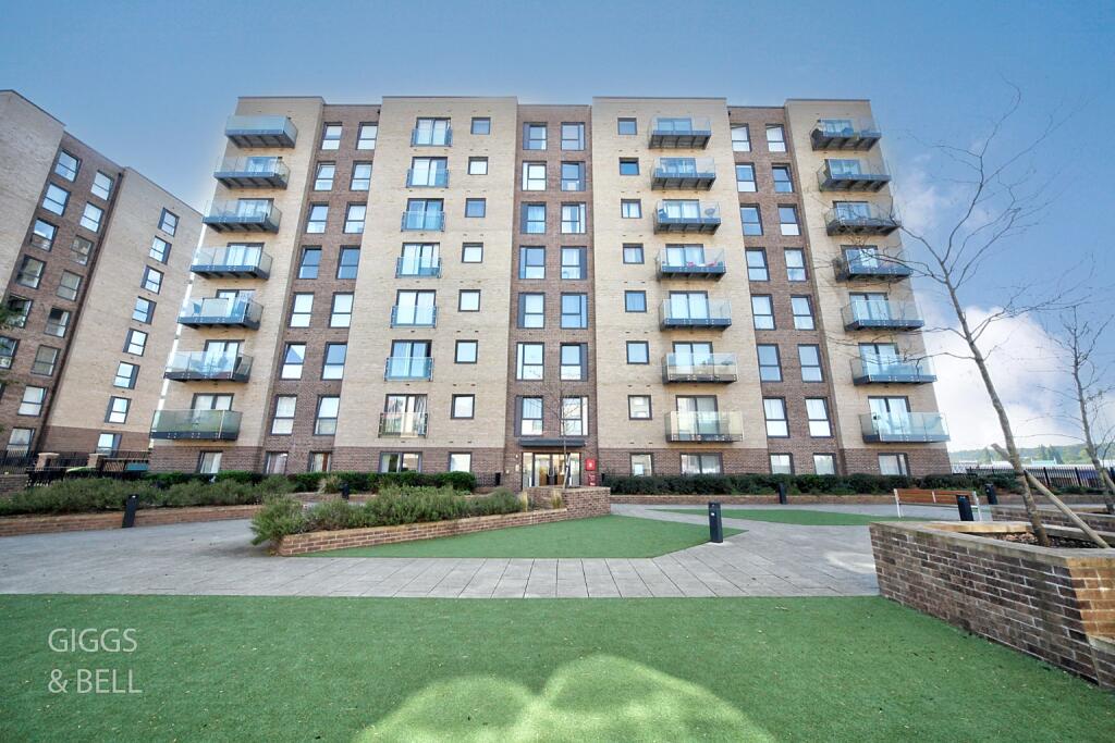 Main image of property: Ellesmere Court, Stirling Drive, Luton, Bedfordshire, LU2 0GD