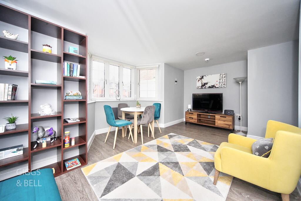 Main image of property: Rana Court, 46 London Road, Luton, Bedfordshire, LU1