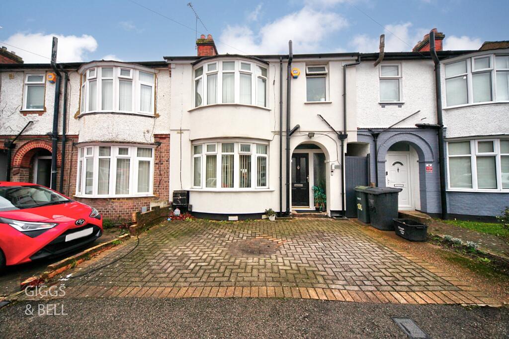 Main image of property: Gardenia Avenue, Luton, LU3