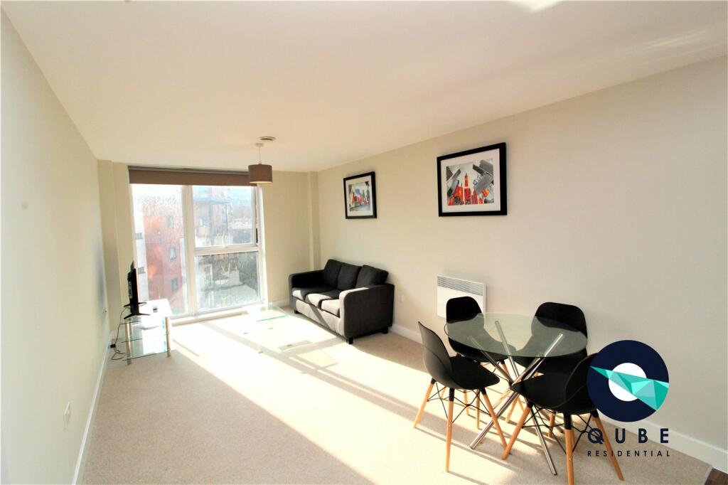 2 bedroom flat for rent in Bridgewater Point, Worrall Street, Salford, Greater Manchester, M5
