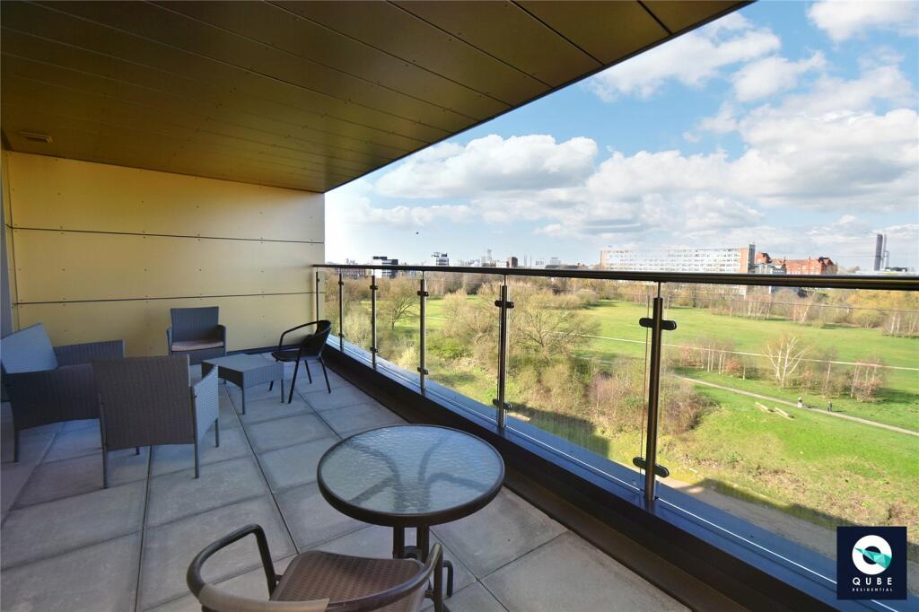 Main image of property: Adelphi Wharf 2, 9 Adelphi St, Salford, M3