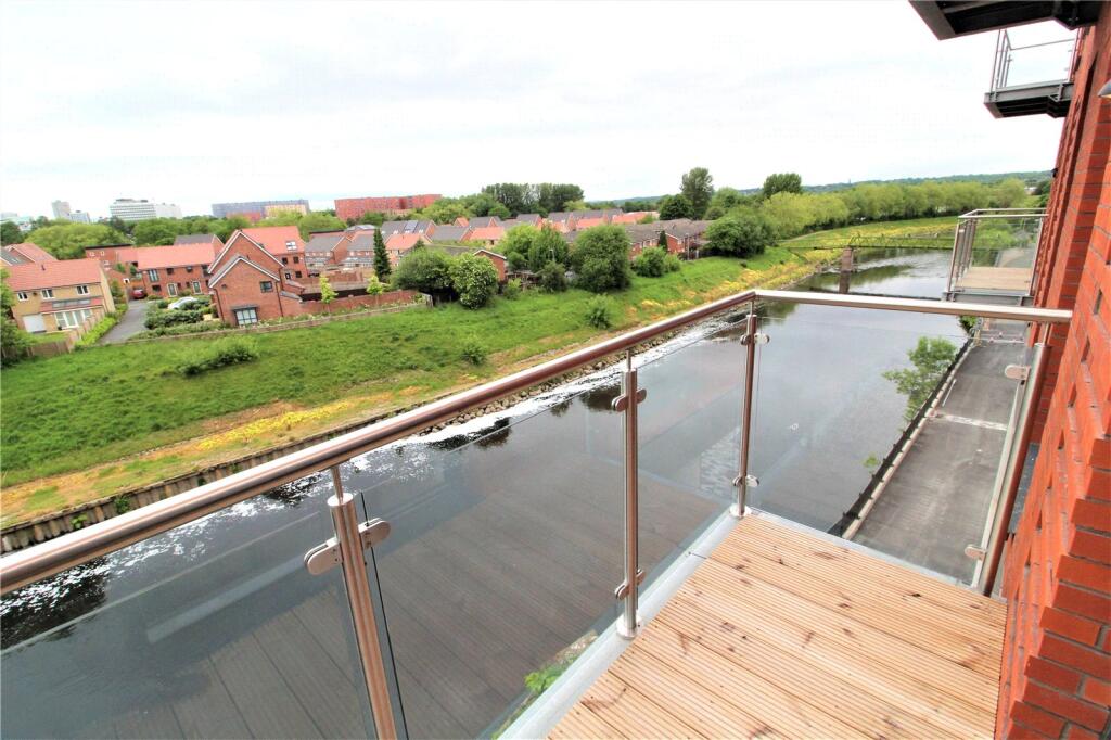 Main image of property: Adelphi Wharf 1B, 11 Adelphi Street, Salford, Greater Manchester, M3