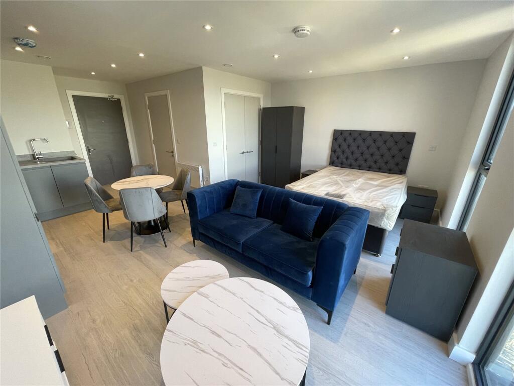 Main image of property: Regent Plaza Block B, 84 Oldfield Road, Salford, M5