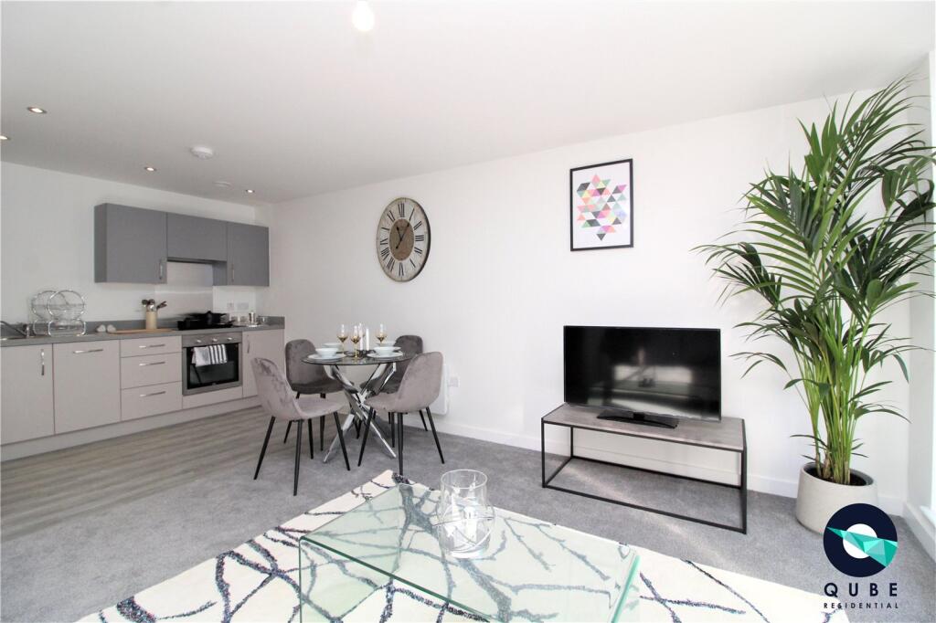 Main image of property: Adelphi Wharf 3, 7 Adelphi Street, Salford, Greater Manchester, M3