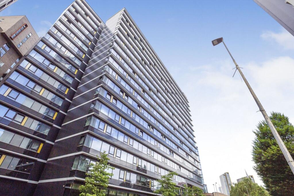 Main image of property: 16 Chapel Street, Salford, M3