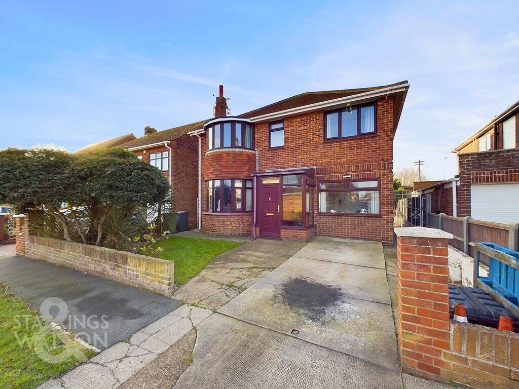 3 bedroom detached house for sale in Seafield Close, Great Yarmouth, NR30