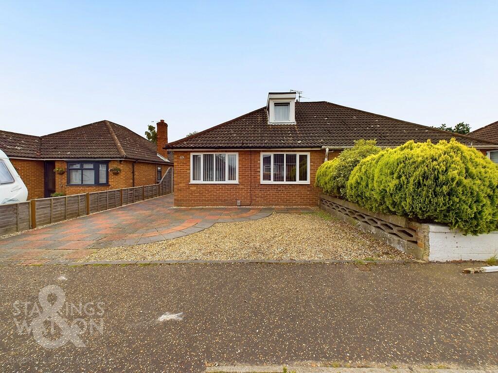 4 bedroom chalet for sale in Lone Barn Road, Sprowston, Norwich, NR7