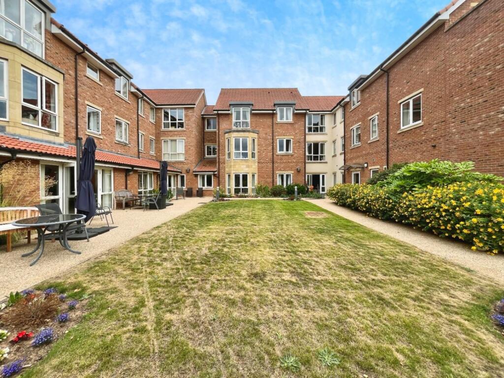 Main image of property: Chapel Street, Thirsk, YO7 1TH