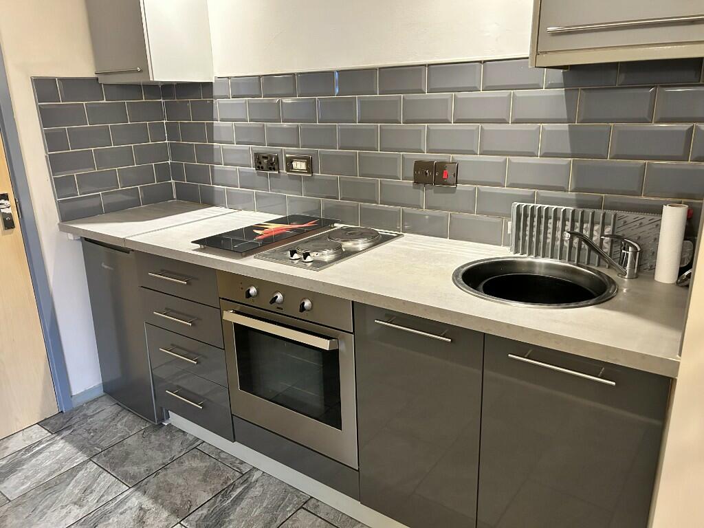 Additional property image - Merlin Way, Birmingham, B35