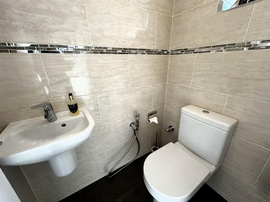 Additional property image - Carlton Avenue, Sutton Coldfield, West Midlands, B74