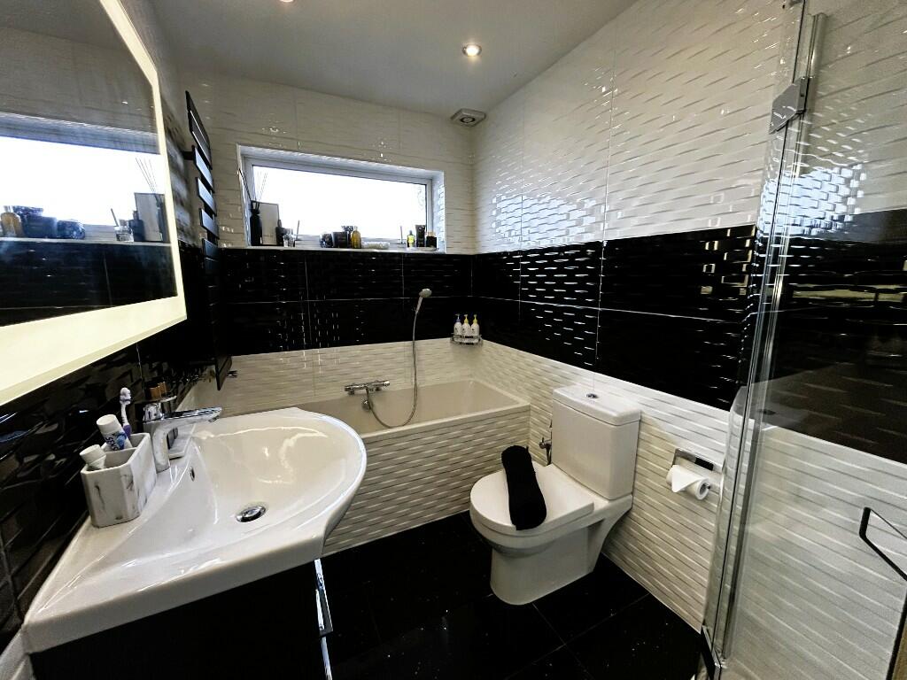 Additional property image - Carlton Avenue, Sutton Coldfield, West Midlands, B74