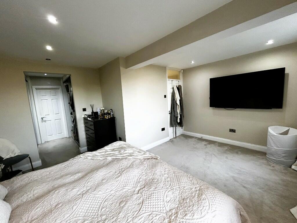 Additional property image - Carlton Avenue, Sutton Coldfield, West Midlands, B74
