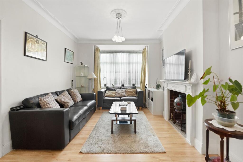 Main image of property: Broad Lane, London, N15