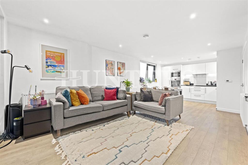 Main image of property: Lapwing Heights, Waterside Way, N17