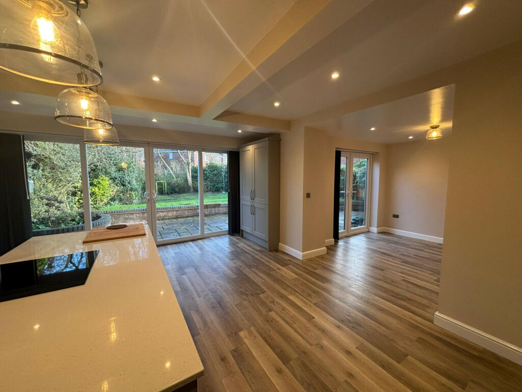Additional property image - Stanton Grove, Shirley