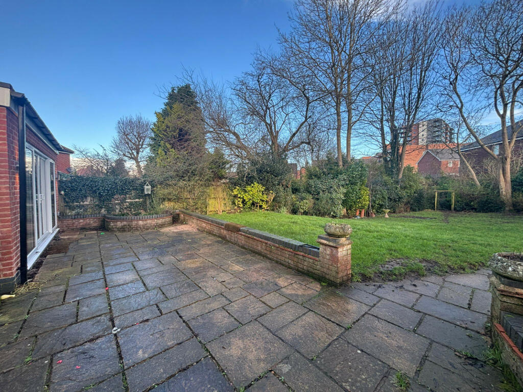 Additional property image - Stanton Grove, Shirley