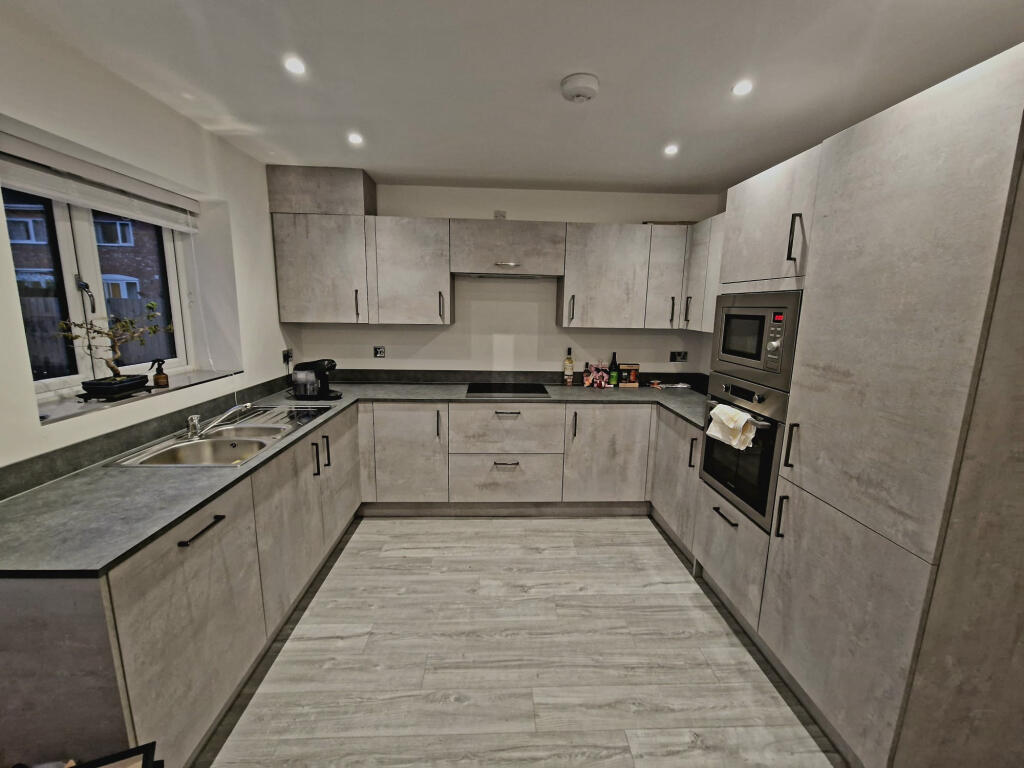 Additional property image - Hazeloak Road, Shirley, Solihull
