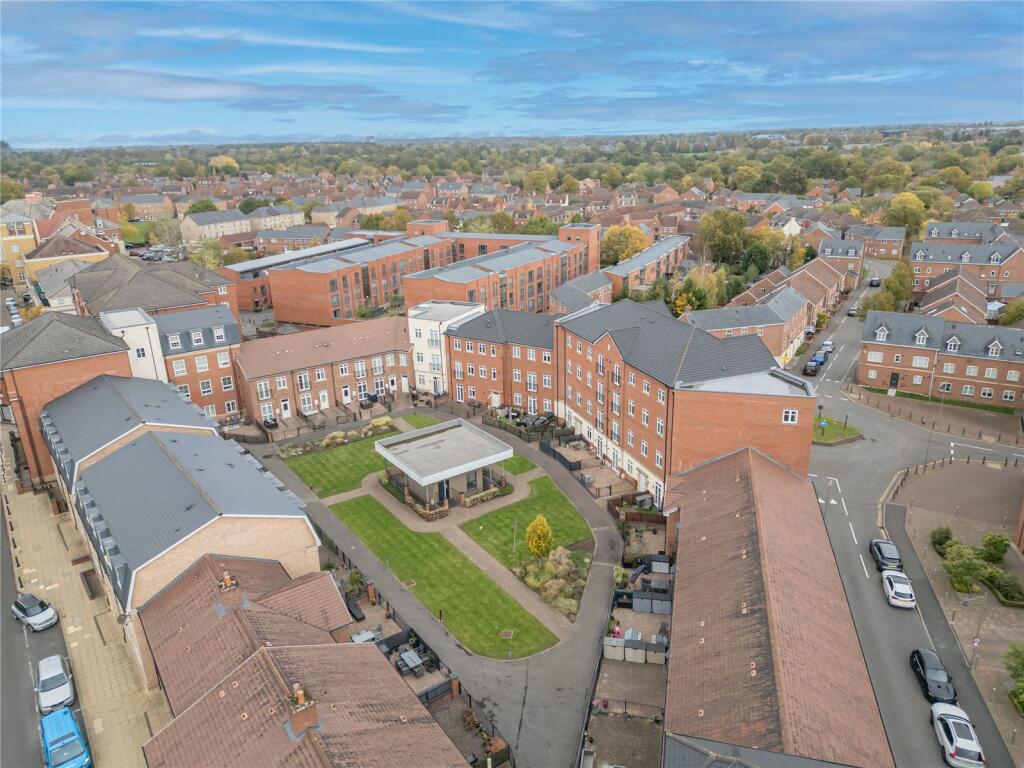 Main image of property: Abbotsbury Court, 58 Rumbush Lane, Dickens Heath, West Midlands, B90