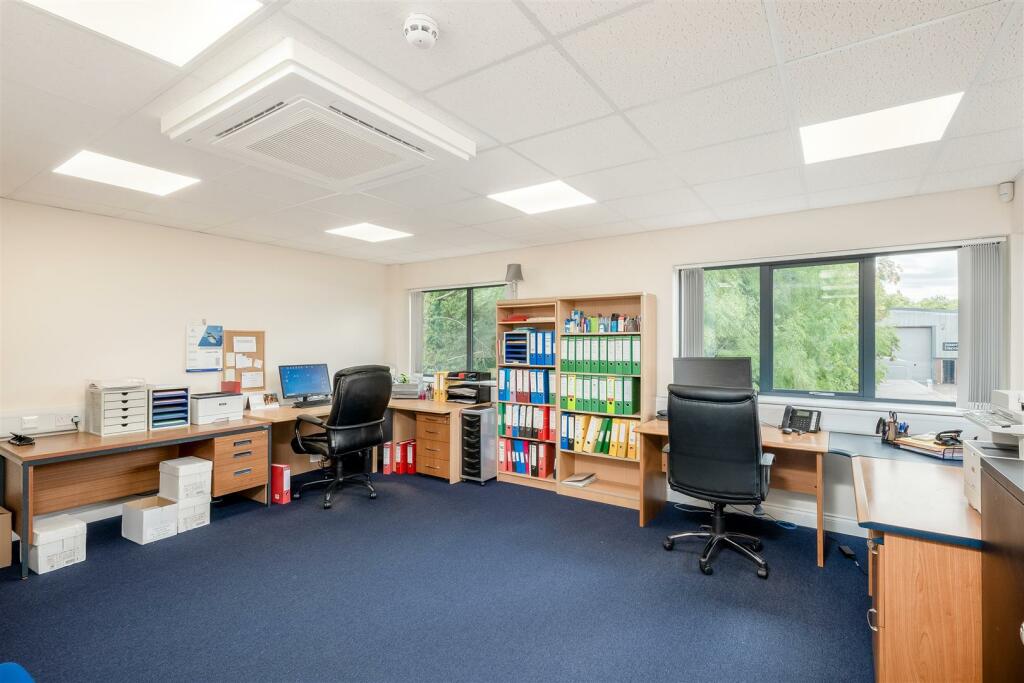 Additional property image - Harris Business Park, Bromsgrove  B60 4FG