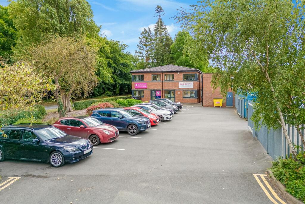 Additional property image - Harris Business Park, Bromsgrove  B60 4FG