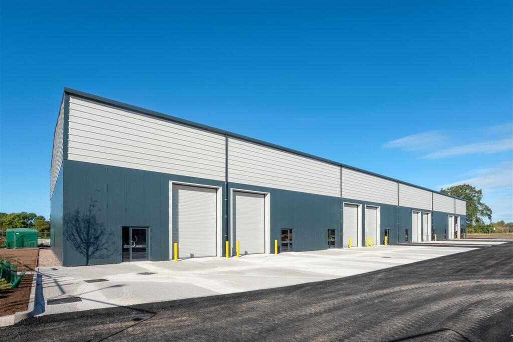 Main image of property: Oak Tree Court, Arden Forest Way, Alcester B49 6GT