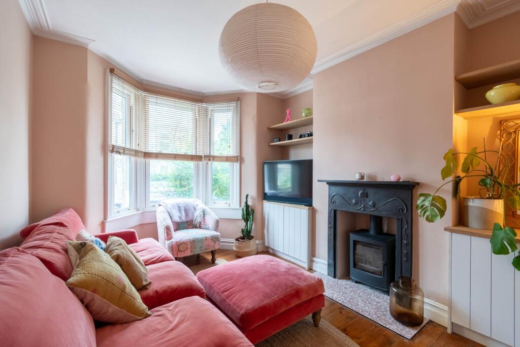 Main image of property: Hawthorn Grove, Bath