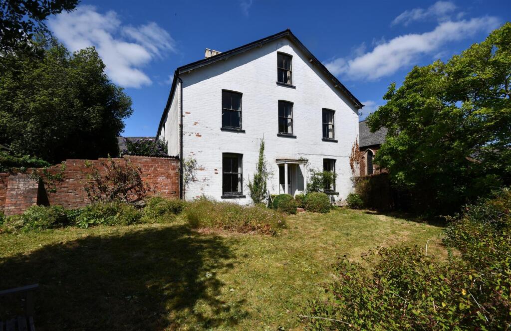 Main image of property: Silver Street, Milverton