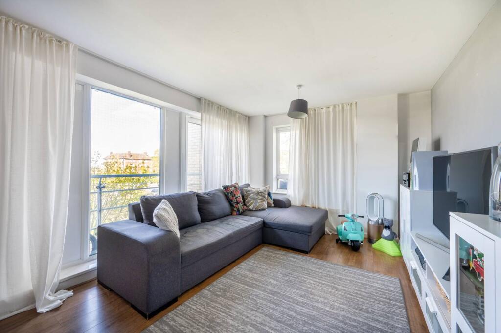 Main image of property: Forty Lane, Wembley Park, Wembley, HA9