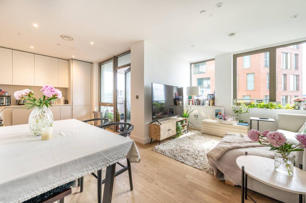 Main image of property: West Apartments, N17, Tottenham, London, N17