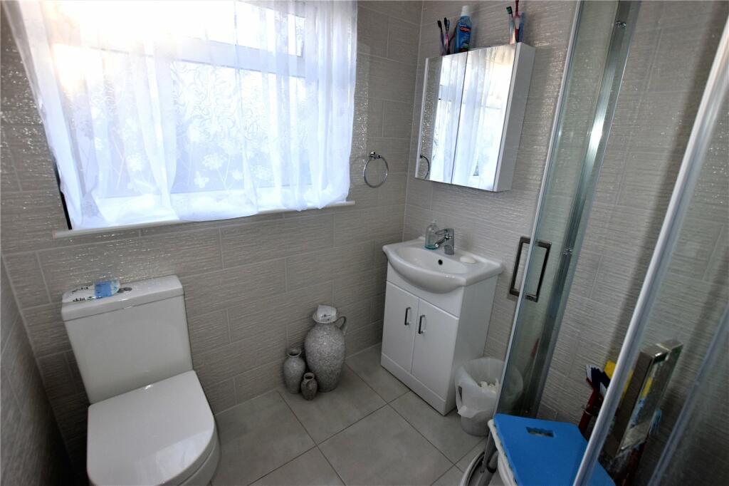 2 bedroom semidetached bungalow for sale in Links Avenue, Mablethorpe, LN12