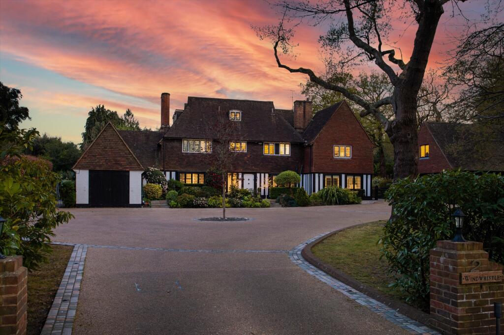 Main image of property: Onslow Road, Hersham, Walton-on-Thames, Surrey, KT12