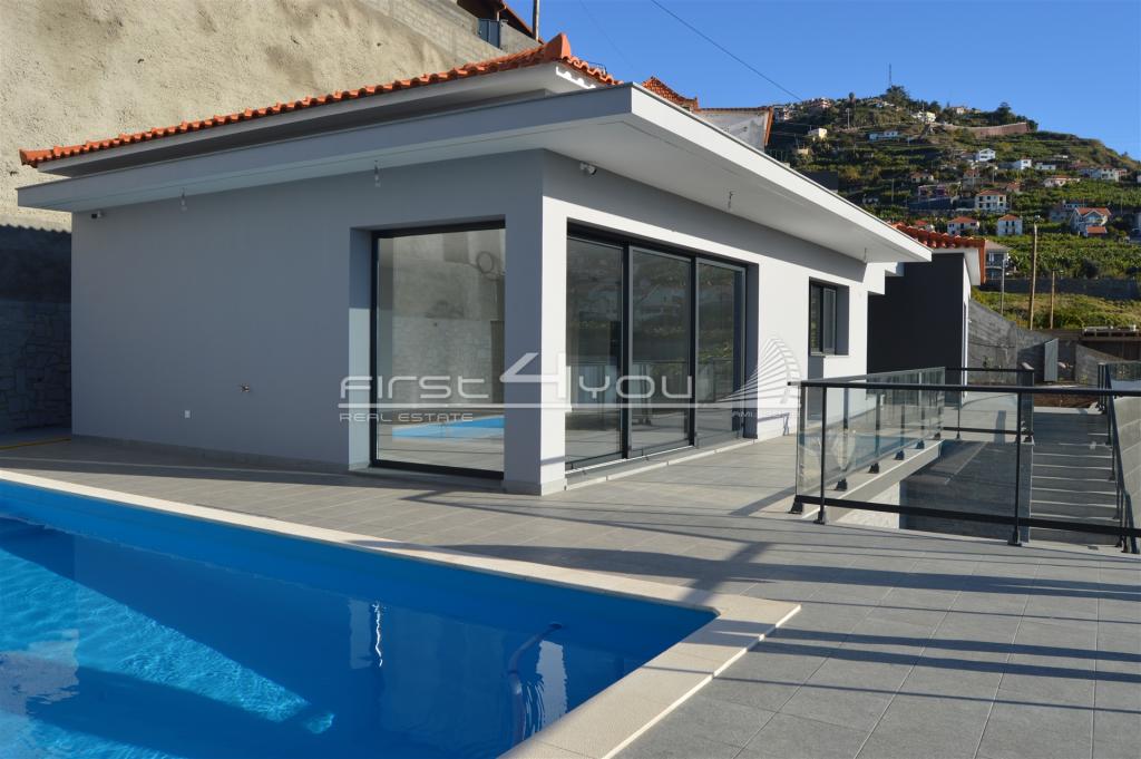 3 bedroom villa for sale in Madeira, Ribeira Brava, Portugal