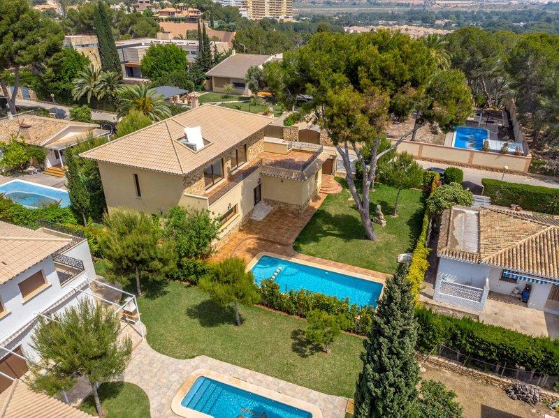5 bedroom villa for sale in Valencia, Alicante, Dehesa de