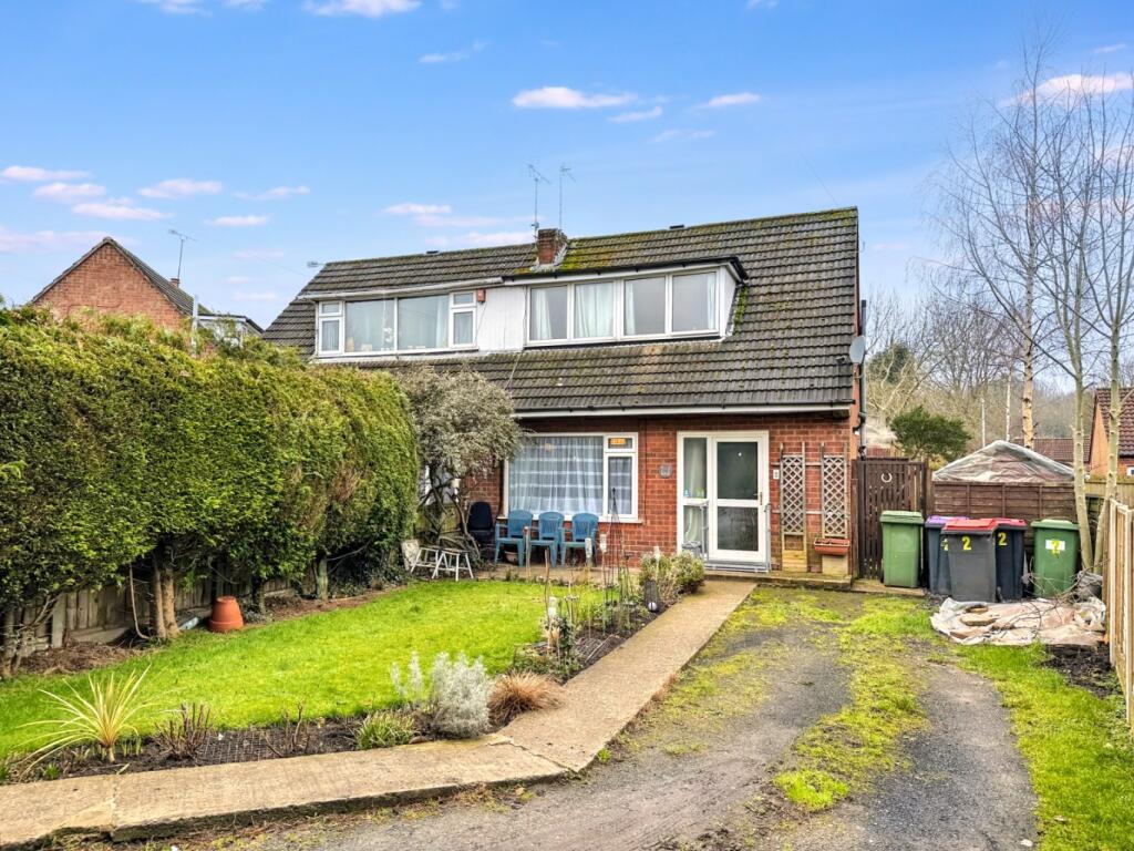 3 bedroom semi-detached house