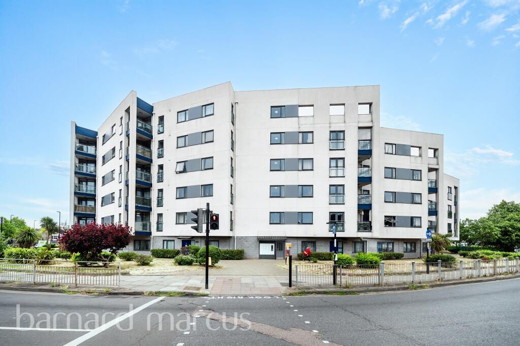 Main image of property: Bell Green, London