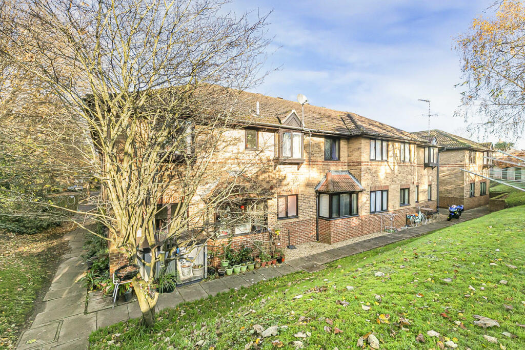 Main image of property: Polehampton Close, Twyford, RG10