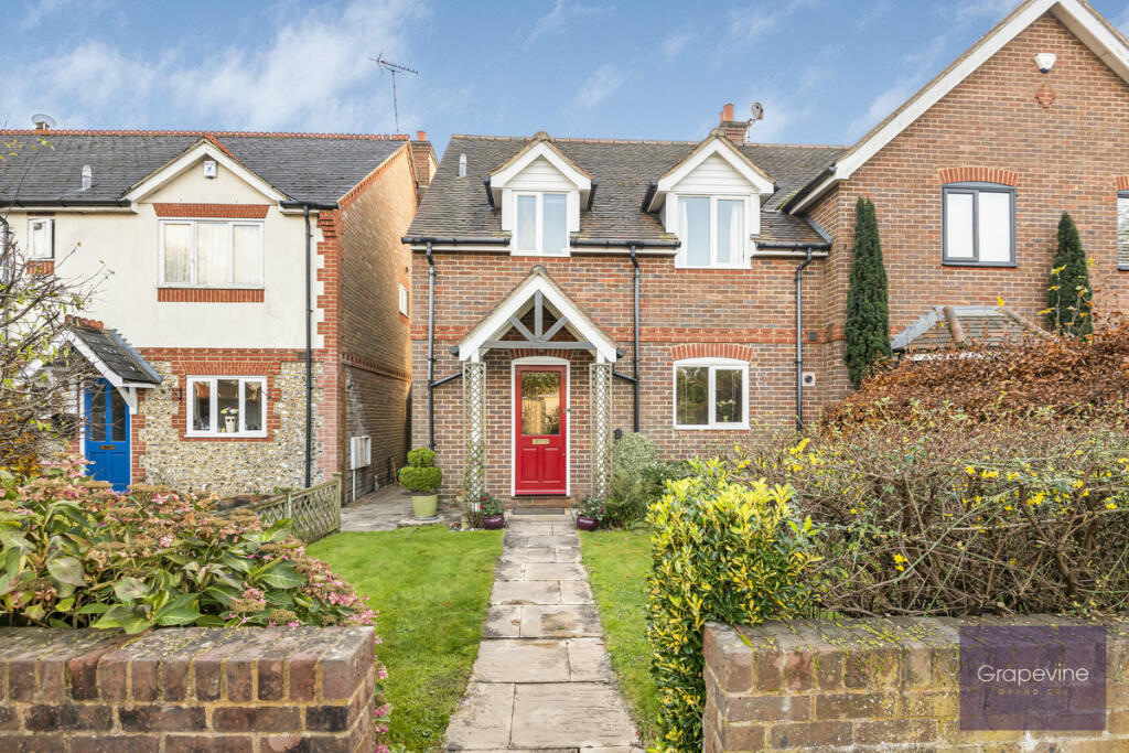 Main image of property: Floral Court Bath Road, Hare Hatch, RG10