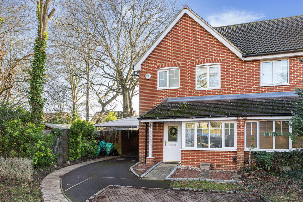 Main image of property: The Laurels, Woodley, RG5