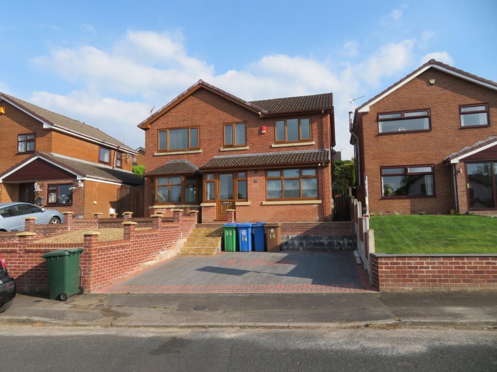 Main image of property: Newbury Grove, Hopwood, OL10