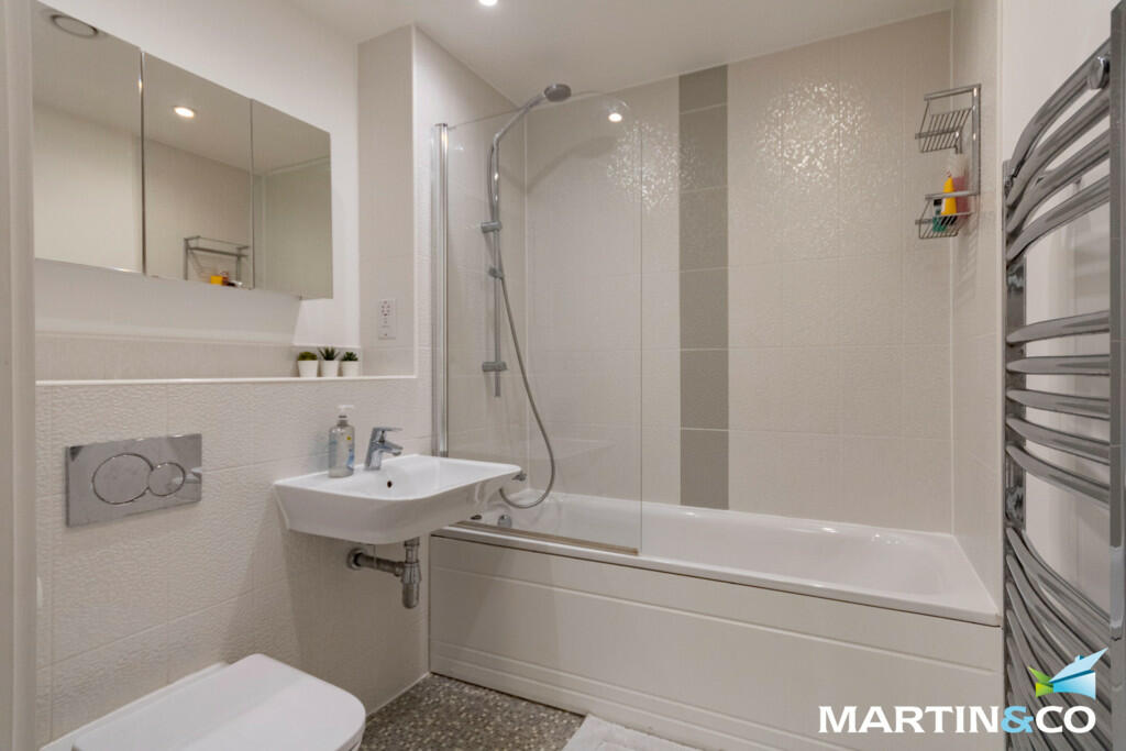 Additional property image - Bell Barn Road, Birmingham, B15