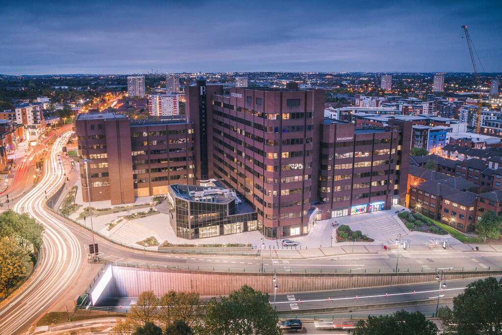 Additional property image - Broadway Residences, Broad Street, Birmingham, B15