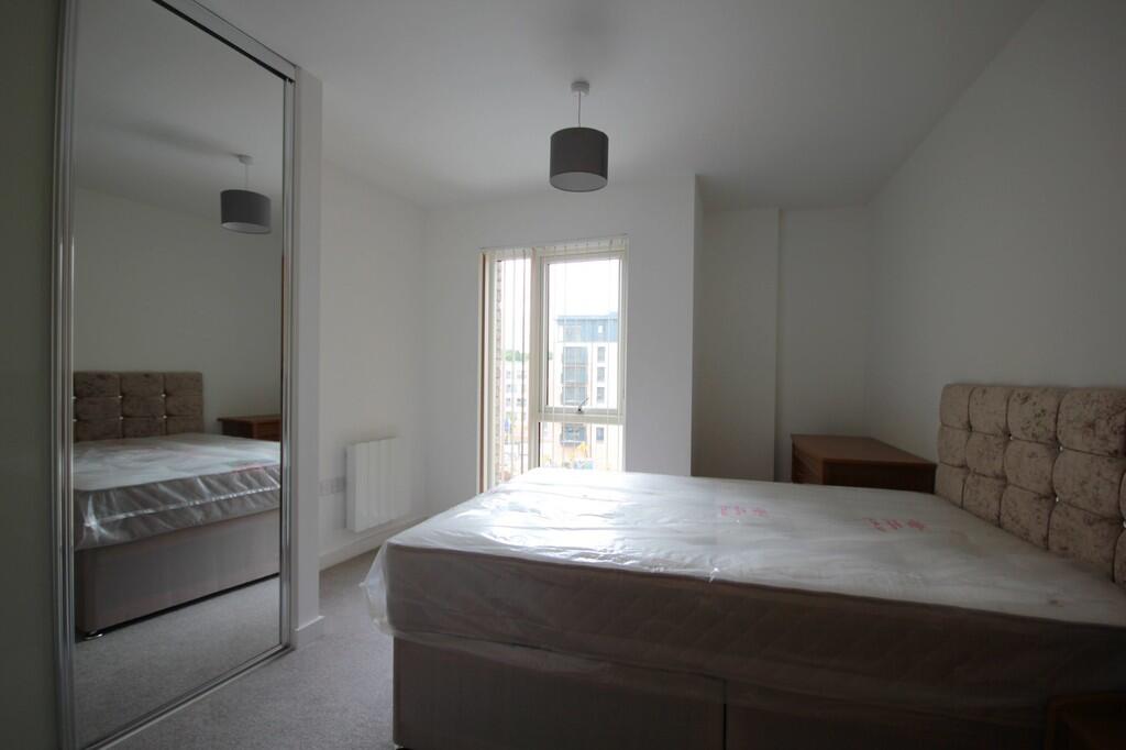 Additional property image - Lincoln Apartments, Lexington Gardens, Park Central, B15