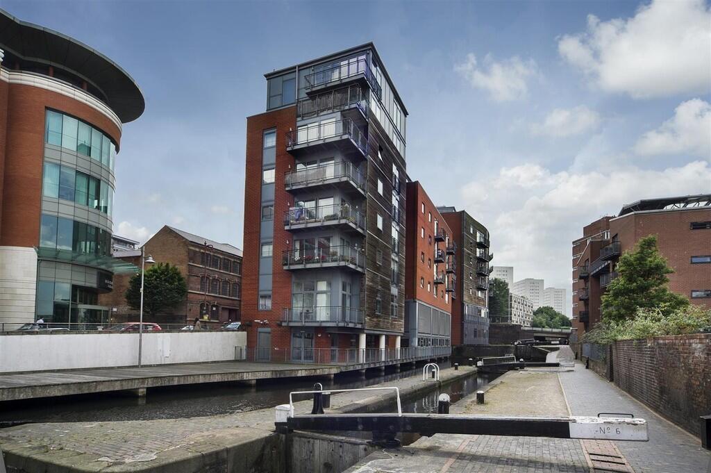 Main image of property: Islington Gates, Fleet Street, Jewellery Quarter, B1