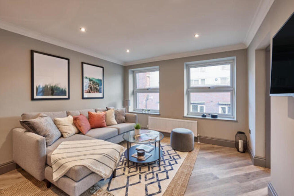 Main image of property: St Pauls Mews, St Pauls Square, Jewellery Quarter, B3